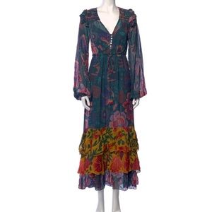 Beautiful Farm Rio maxi dress, floral print!  In EXCELLENT condition.